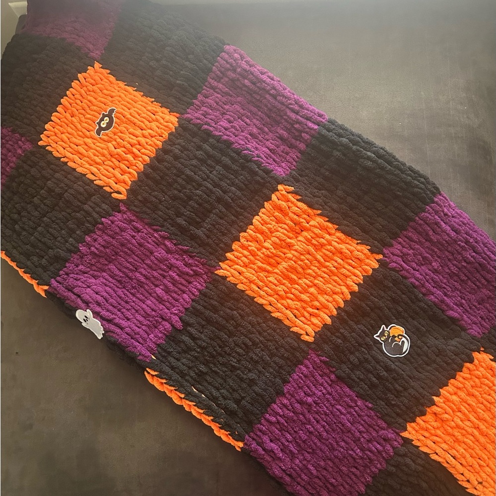Halloween Crochet Blanket with Bat and Ghost Patches - Picture 4 of 4